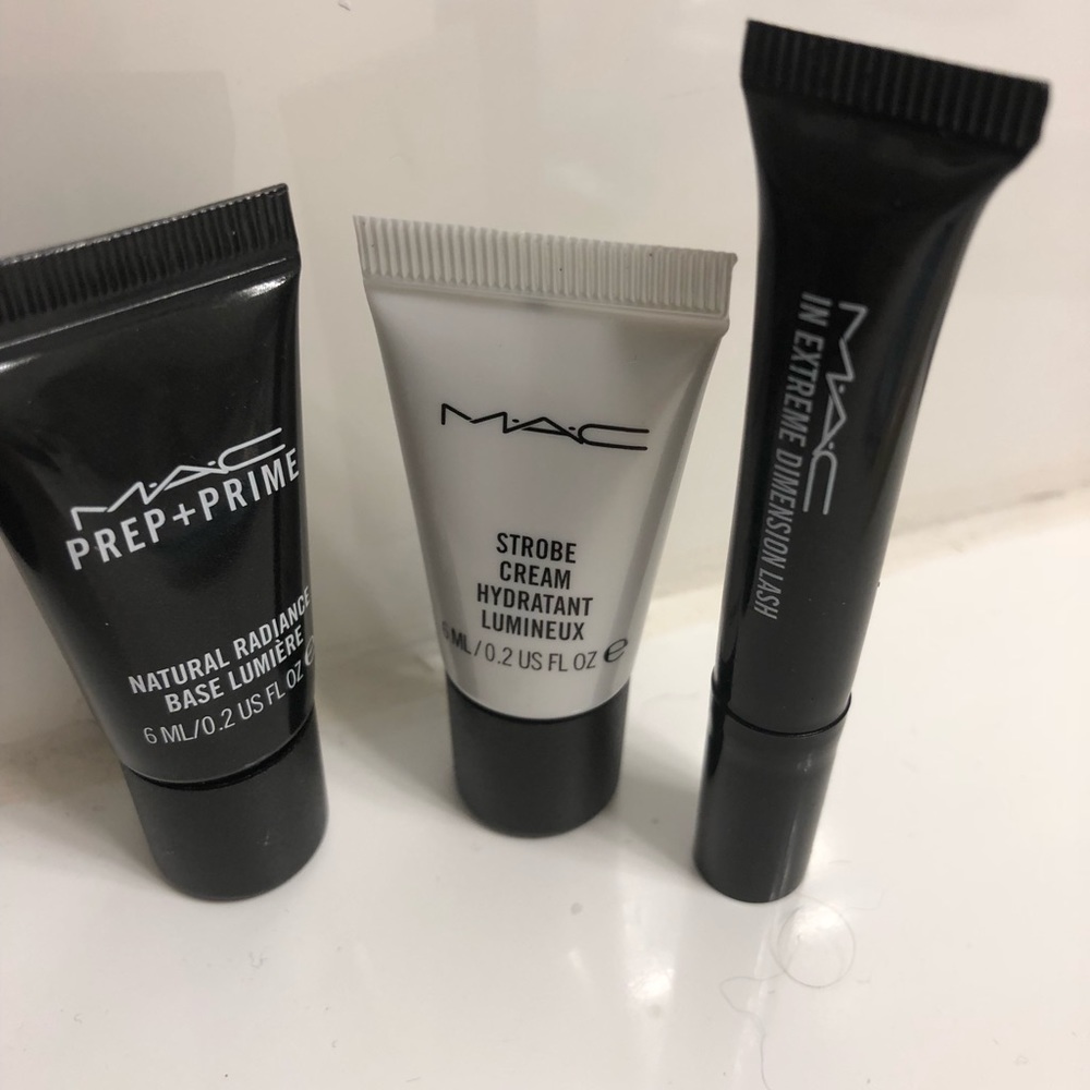 New 2018 MAC travel minis 💕